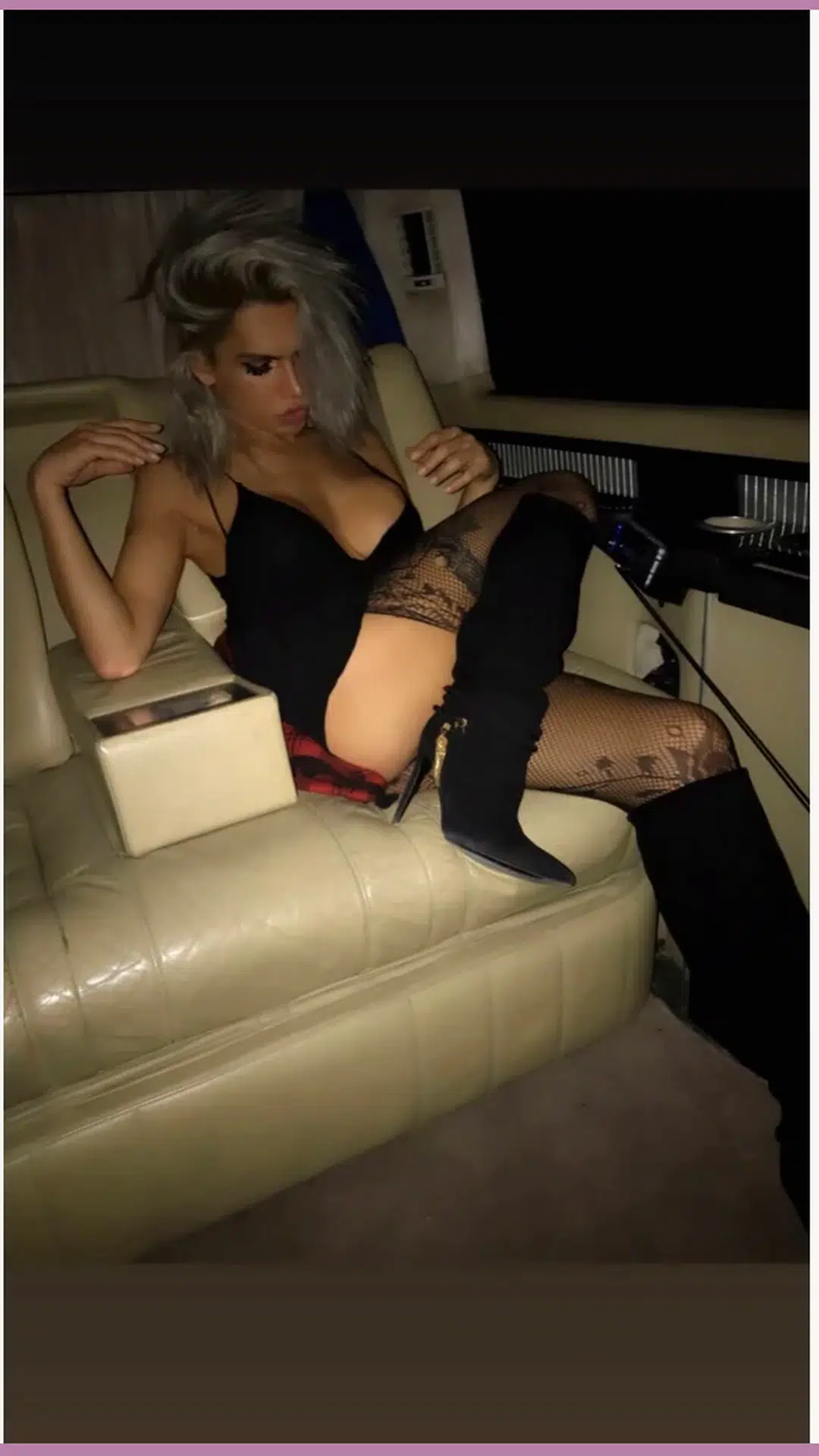 Erzurum escort makalesi için kütüphane görseli 26, 01 portre